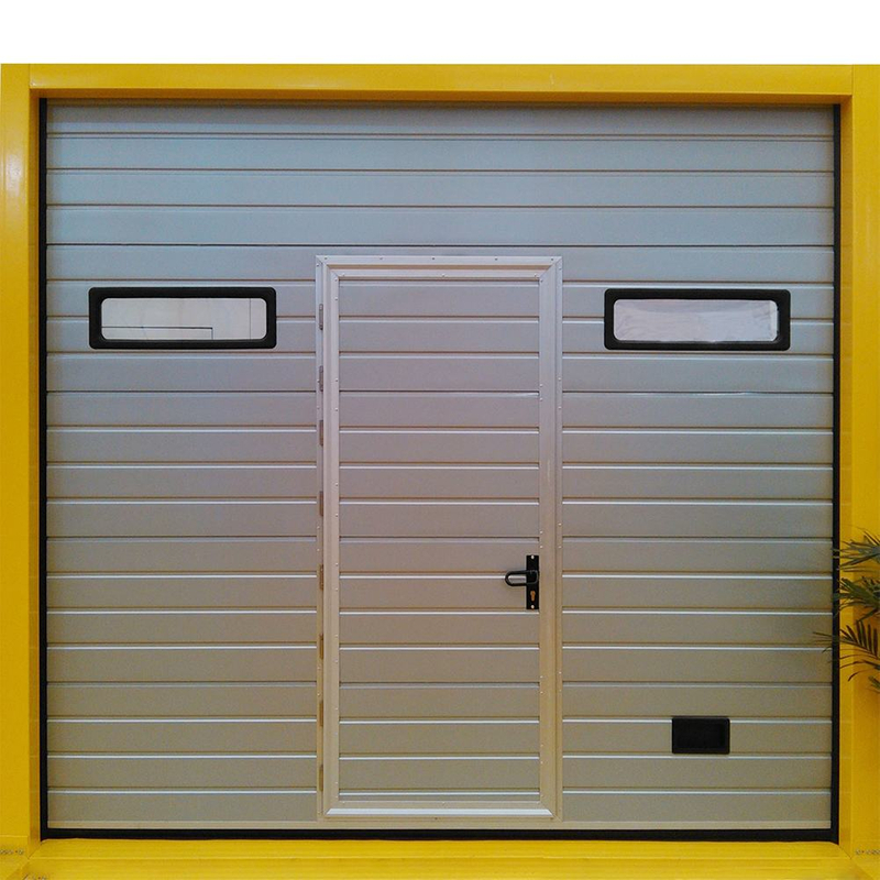 Puerta de garaje automática con aislamiento de espuma de PU y puerta peatonal